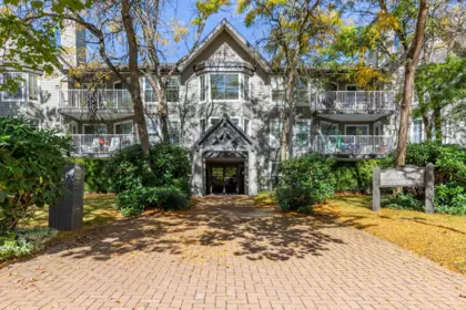 318 15110 108 Avenue, Surrey, BC