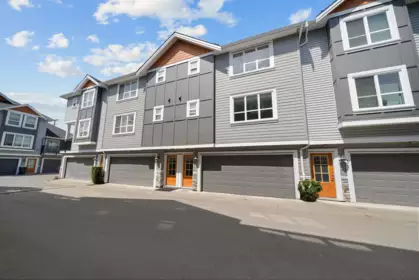 33 20856 76 Avenue, Langley, BC, Langley — Townhouse for sale