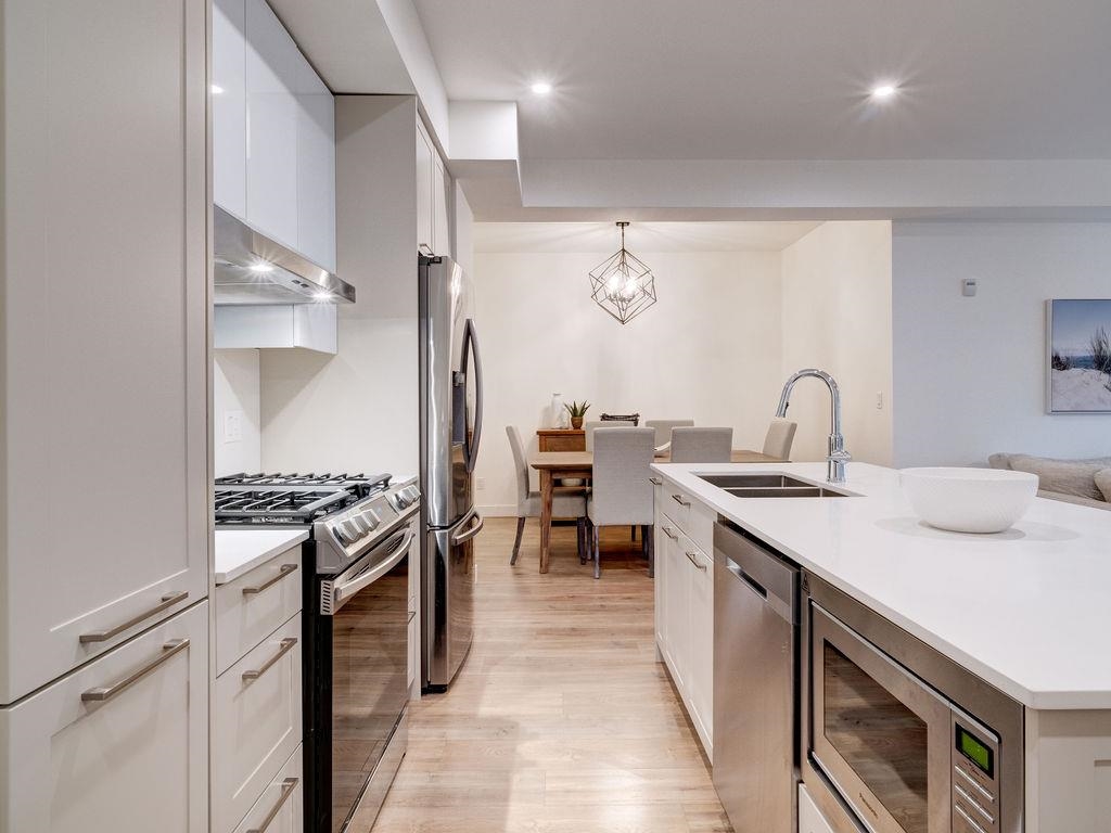 Breakfast Nook Photo of 201 710 School Road, Gibsons, BC