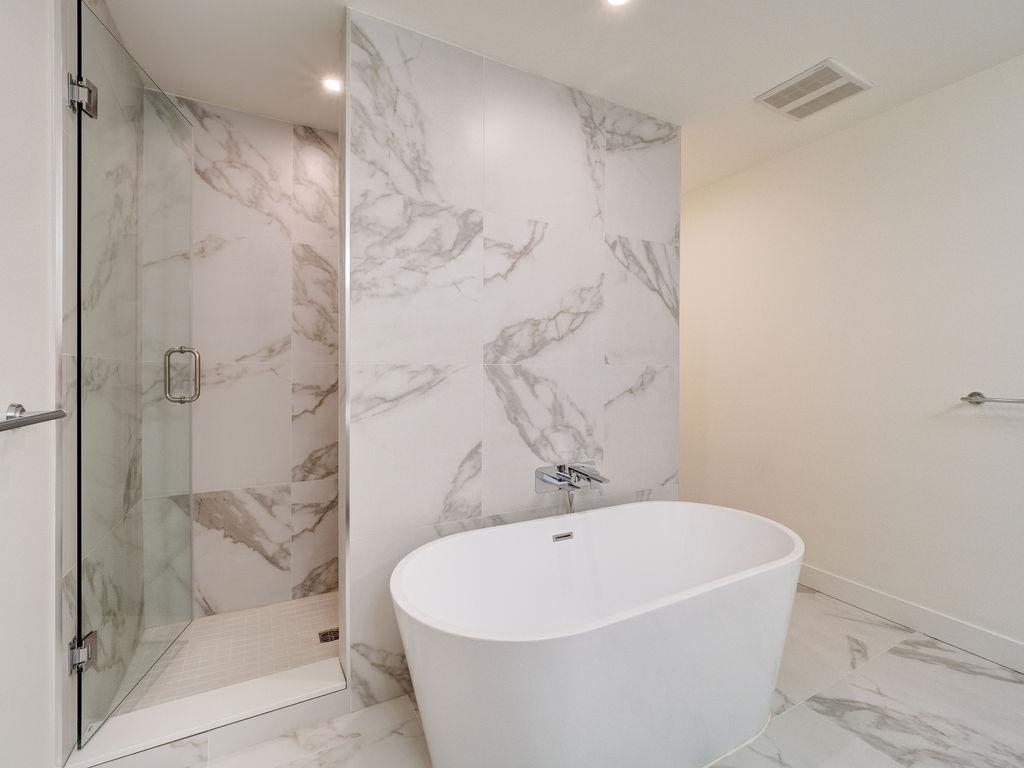 Powder Room Photo of 201 710 School Road, Gibsons, BC