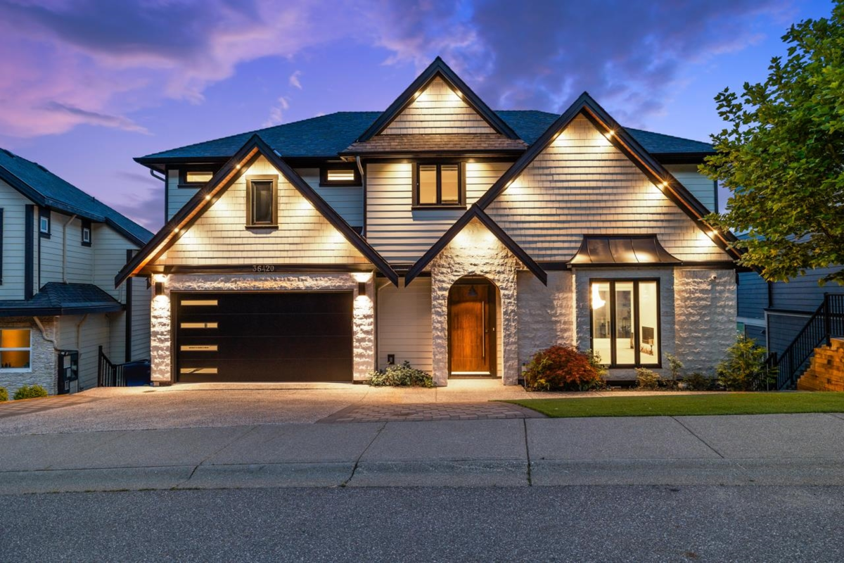 Exterior Front Photo of 36420 Epworth Court, Abbotsford, BC