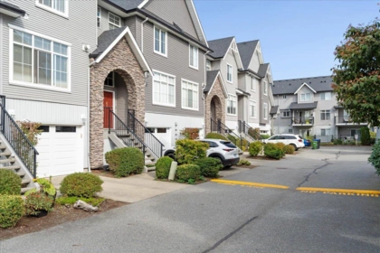 68 8881 Walters Street, Chilliwack, BC, Chilliwack — Townhouse for sale