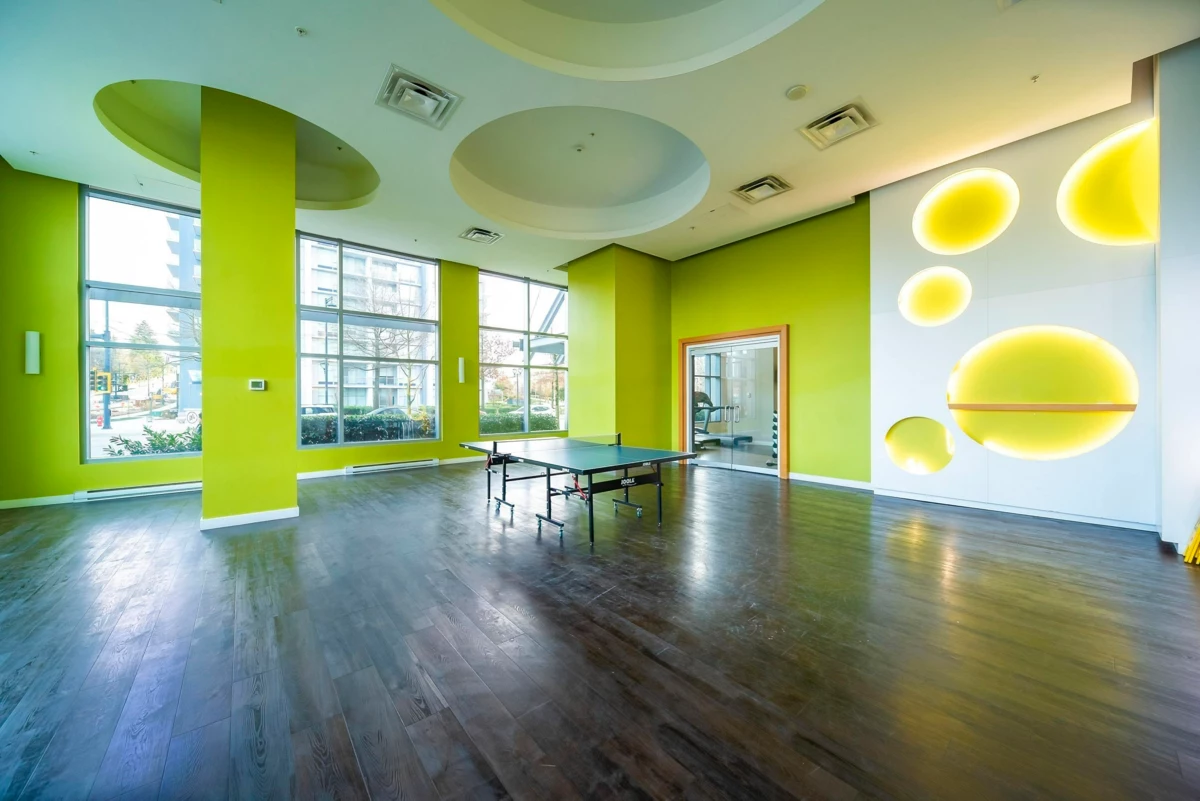 Walk-In Closet Photo of 610 13688 100 Avenue, Surrey, BC