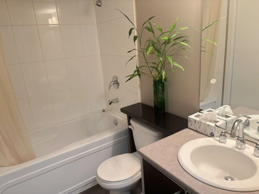610 13688 100 Avenue, Surrey, BC