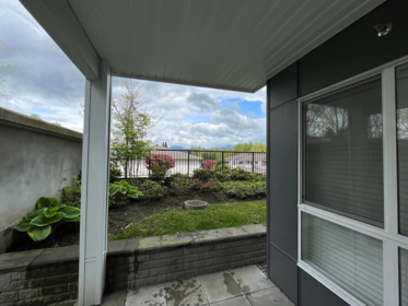 Basement Recreation Room Photo of 107 22315 122 Avenue, Maple Ridge, BC