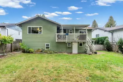 Backyard Photo of 11876 82a Avenue, Delta, BC