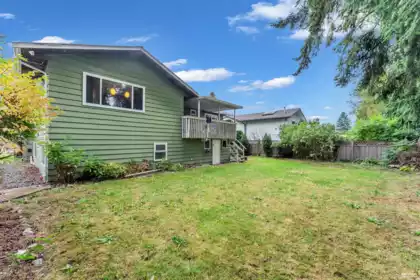 Outdoor Deck Photo of 11876 82a Avenue, Delta, BC