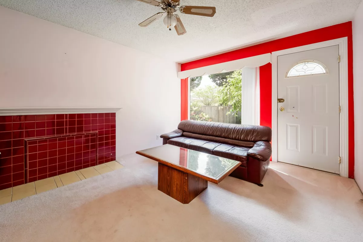 Kitchen Photo of 3089 E 1st Avenue, Vancouver, BC
