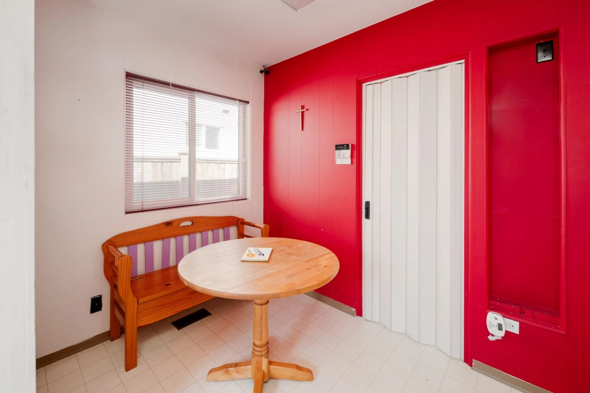 Primary Bedroom Photo of 3089 E 1st Avenue, Vancouver, BC