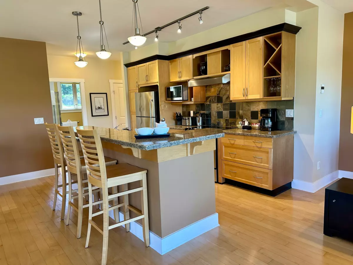 Primary Bedroom Photo of 21A 12849 Lagoon Road, Madeira Park, BC