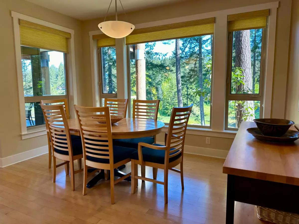 Walk-In Closet Photo of 21A 12849 Lagoon Road, Madeira Park, BC