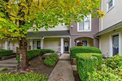 12 6965 Hastings Street, Burnaby, BC, Burnaby — Townhouse for sale