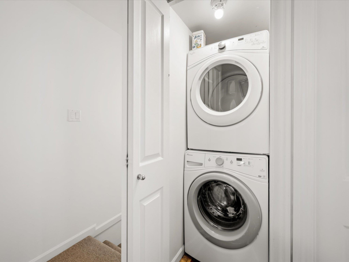 Guest Bathroom Photo of 98 4388 Northlands Boulevard, Whistler, BC