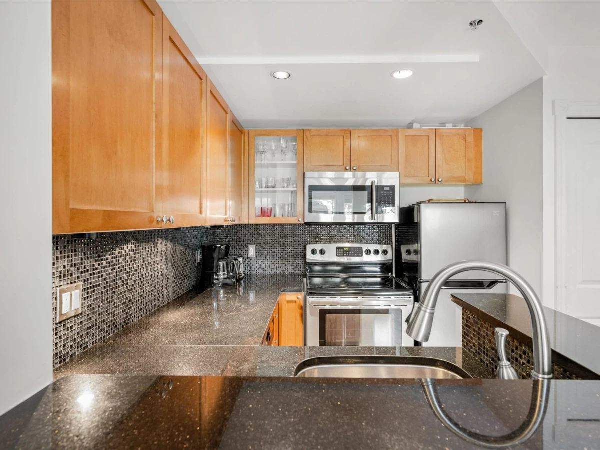 Kitchen Island Photo of 98 4388 Northlands Boulevard, Whistler, BC