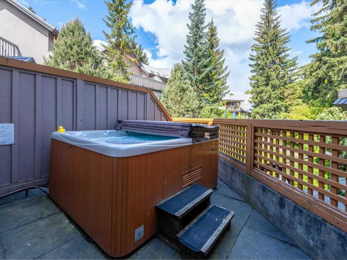 Loft / Bonus Room Photo of 98 4388 Northlands Boulevard, Whistler, BC