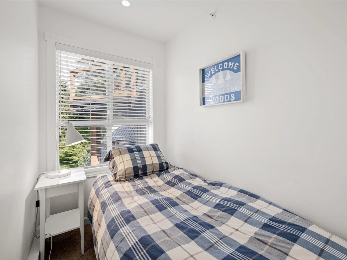 Primary Bathroom Photo of 98 4388 Northlands Boulevard, Whistler, BC