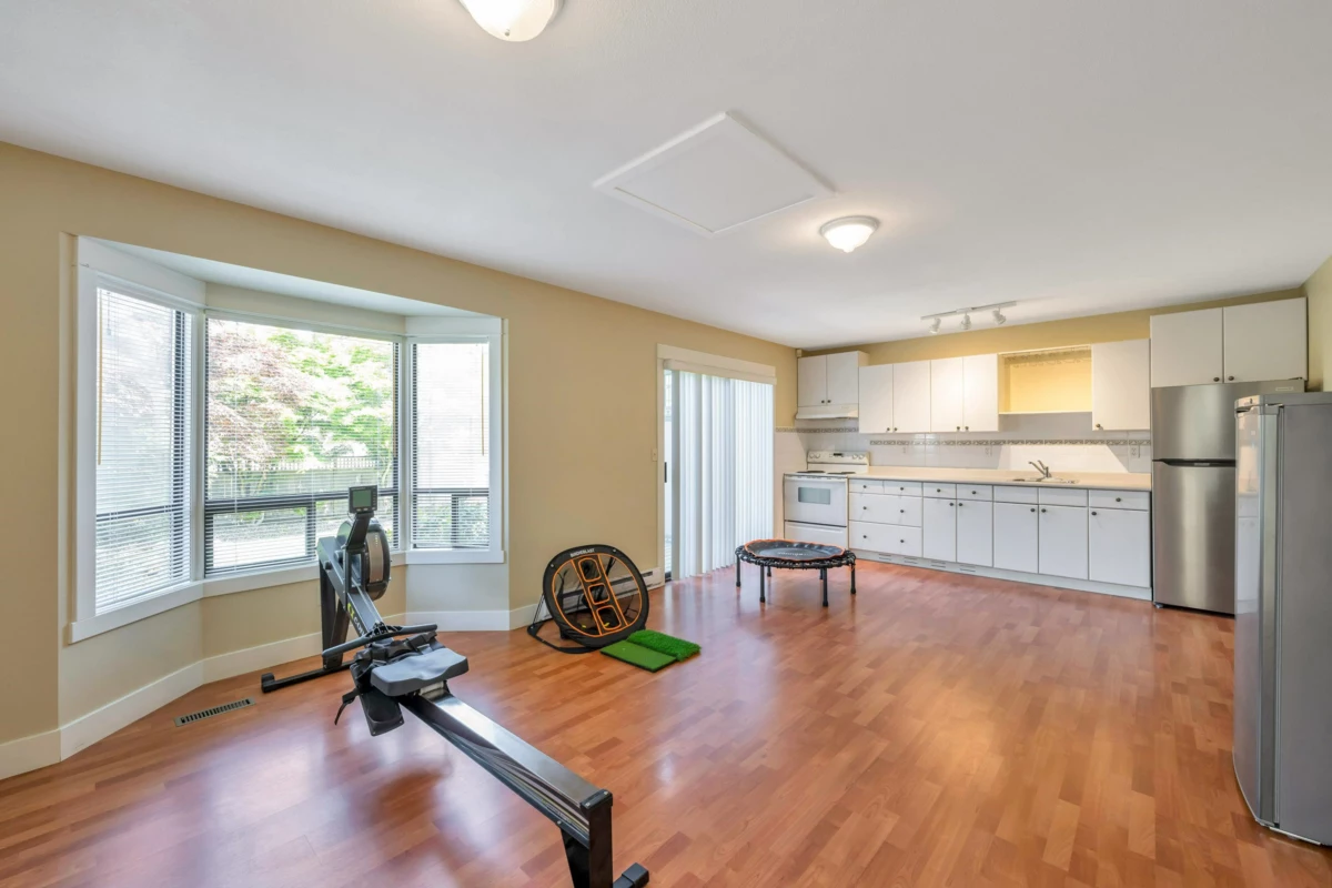 Aerial View of 21761 49a Avenue, Langley, BC