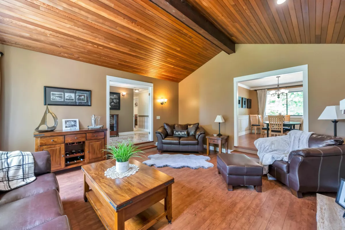 Dining Area Photo of 21761 49a Avenue, Langley, BC
