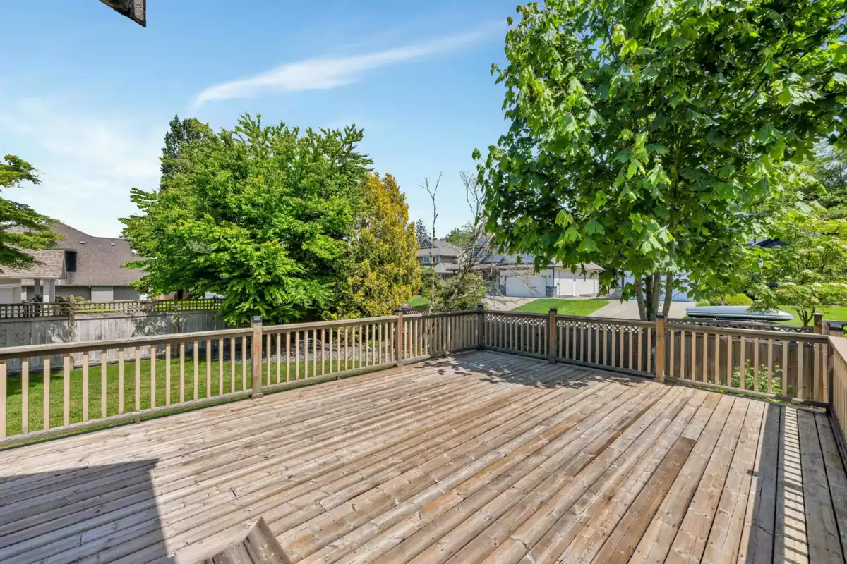 Fitness Center Photo Near 21761 49a Avenue, Langley, BC