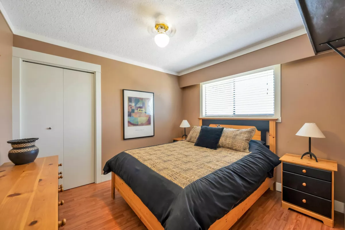 Powder Room Photo of 21761 49a Avenue, Langley, BC