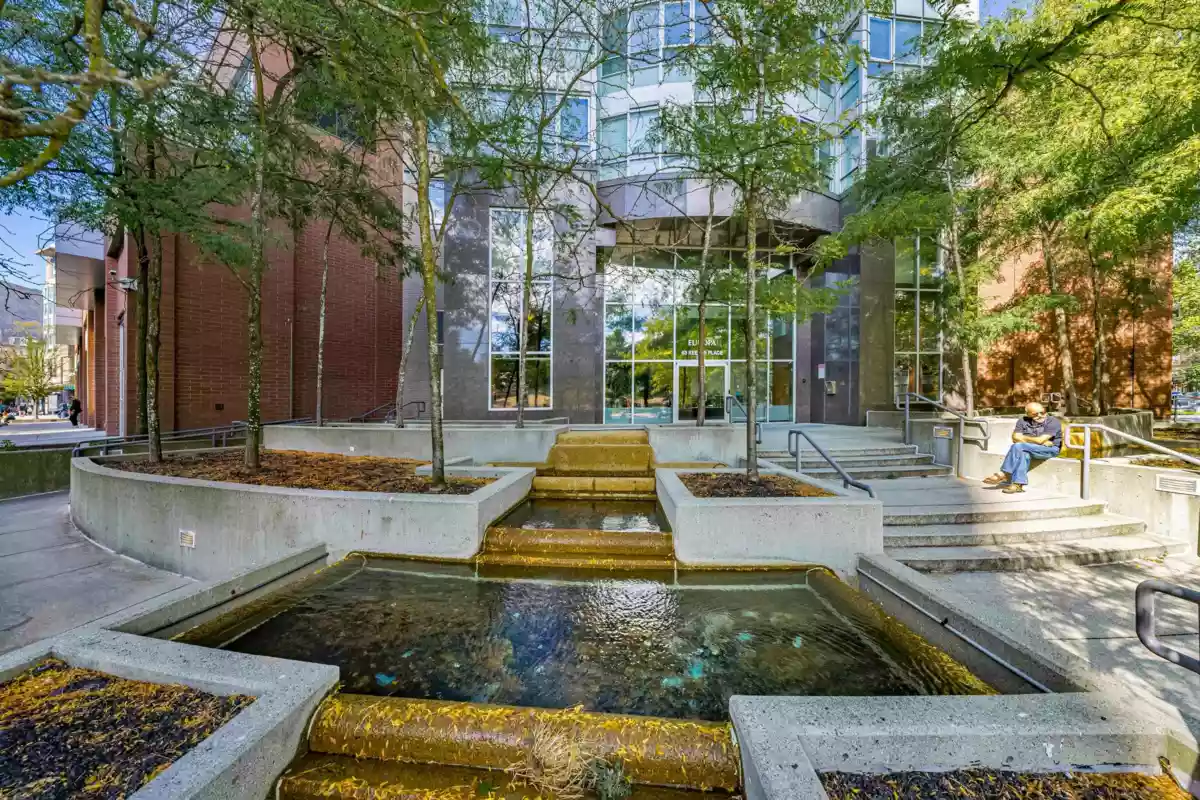 Entry Foyer Photo of 1501 63 Keefer Place, Vancouver, BC