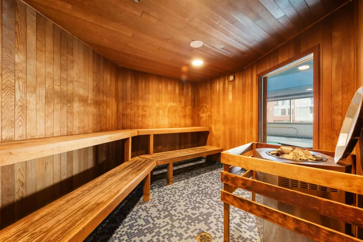 Mudroom Photo of 1501 63 Keefer Place, Vancouver, BC