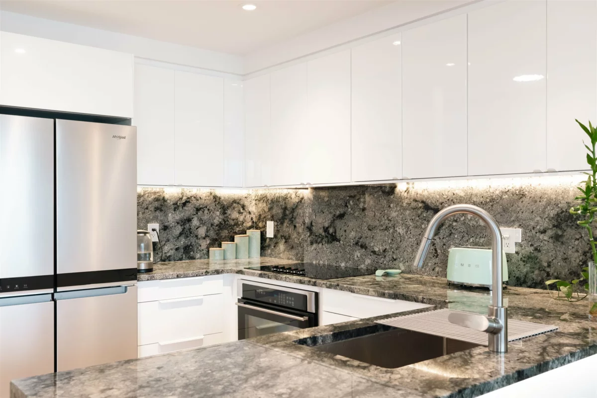 Breakfast Nook Photo of 705 444 Lonsdale Avenue, North Vancouver, BC