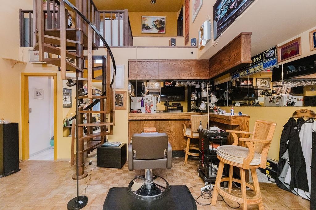 Guest Bathroom Photo of 740 Hillcrest Road, Gibsons, BC