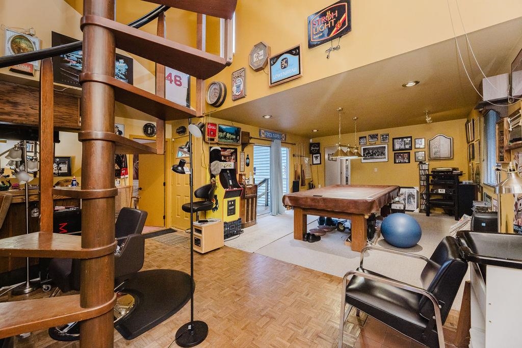 Powder Room Photo of 740 Hillcrest Road, Gibsons, BC