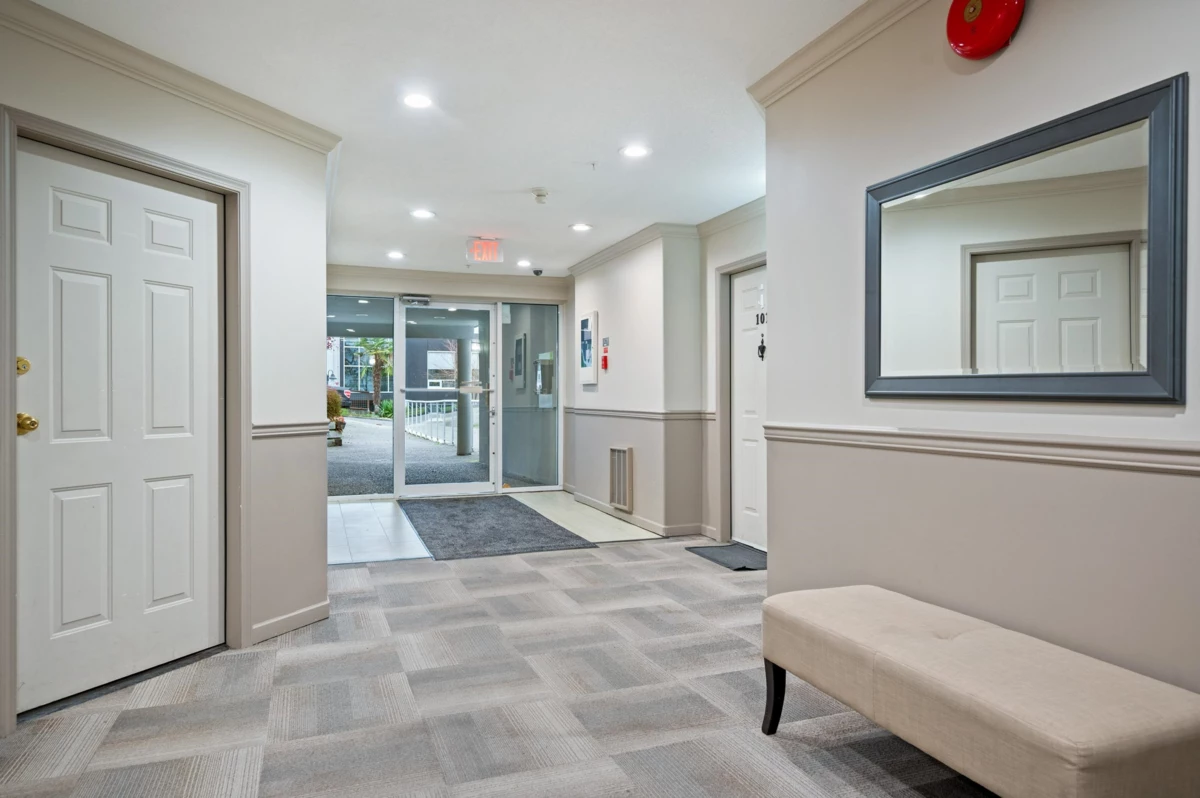 Living Room Photo of 307 15941 Marine Drive, White Rock, BC