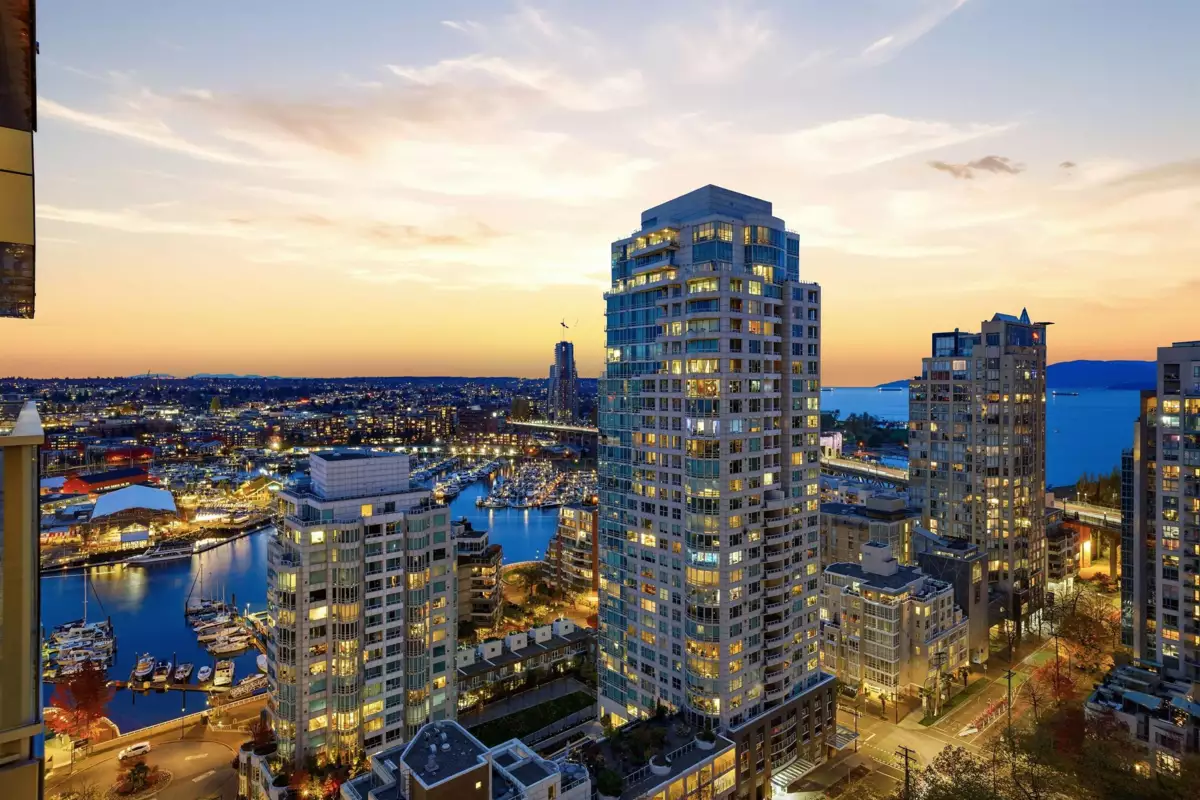 Street View Photo of 2506 1480 Howe Street, Vancouver, BC