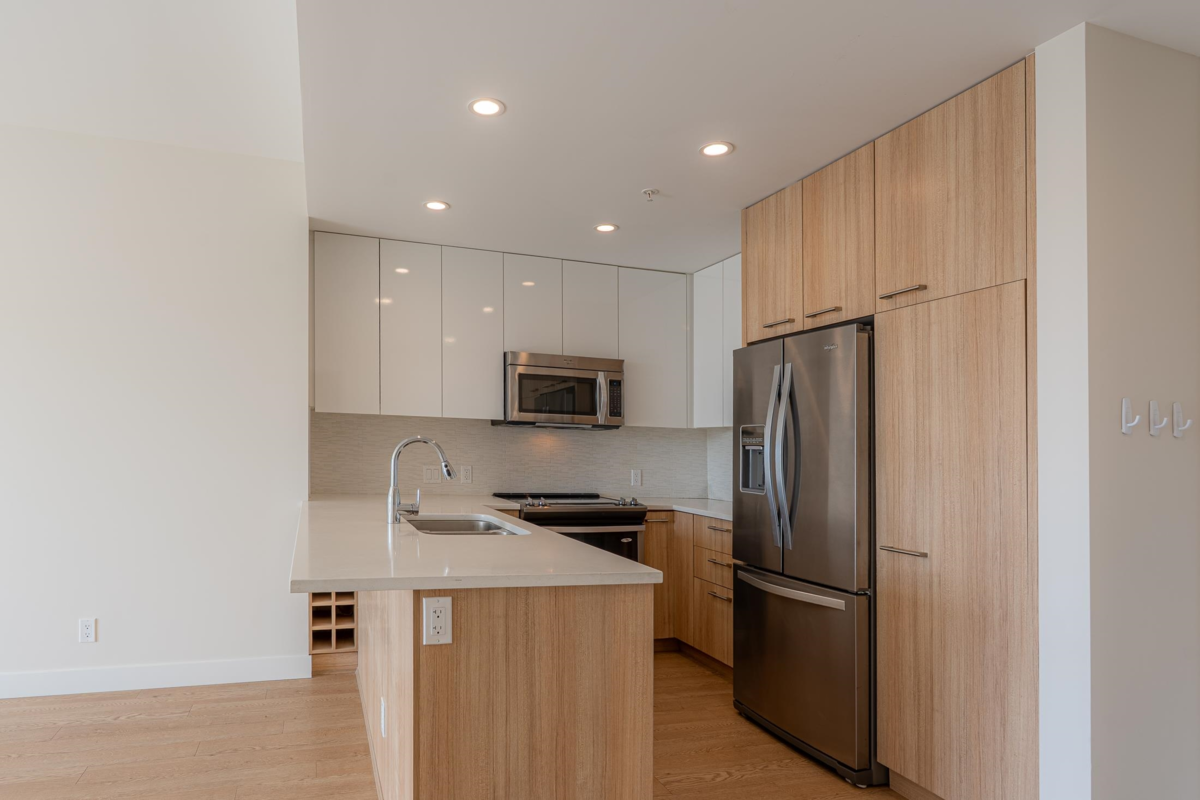 Living Room Photo of 208 875 Gibsons Way, Gibsons, BC