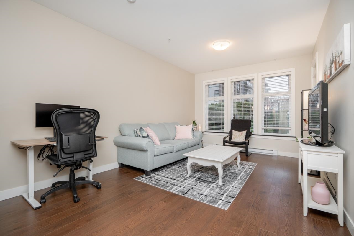 Bedroom 4 Photo of 114 20068 Fraser Highway, Langley, BC