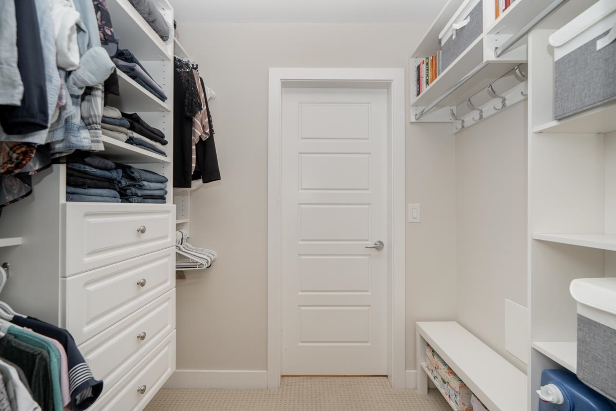 Entry Foyer Photo of 114 20068 Fraser Highway, Langley, BC