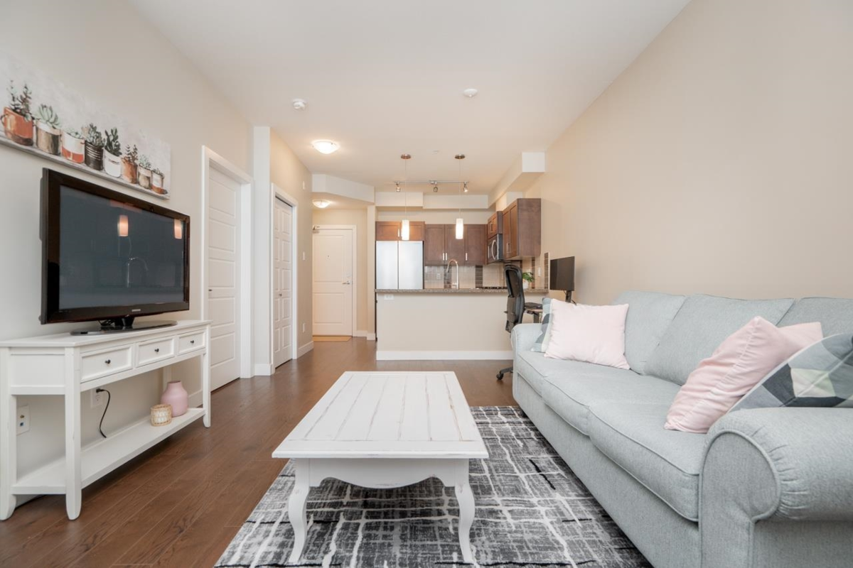 Office / Den Photo of 114 20068 Fraser Highway, Langley, BC