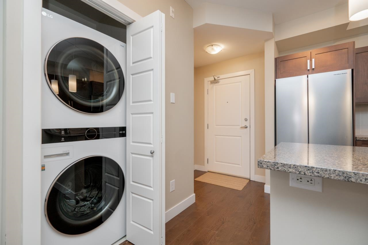 Staircase Photo of 114 20068 Fraser Highway, Langley, BC