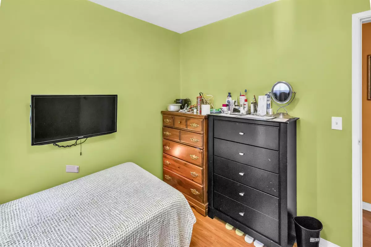 Bedroom 2 Photo of 1609 Kent Avenue, Port Coquitlam, BC