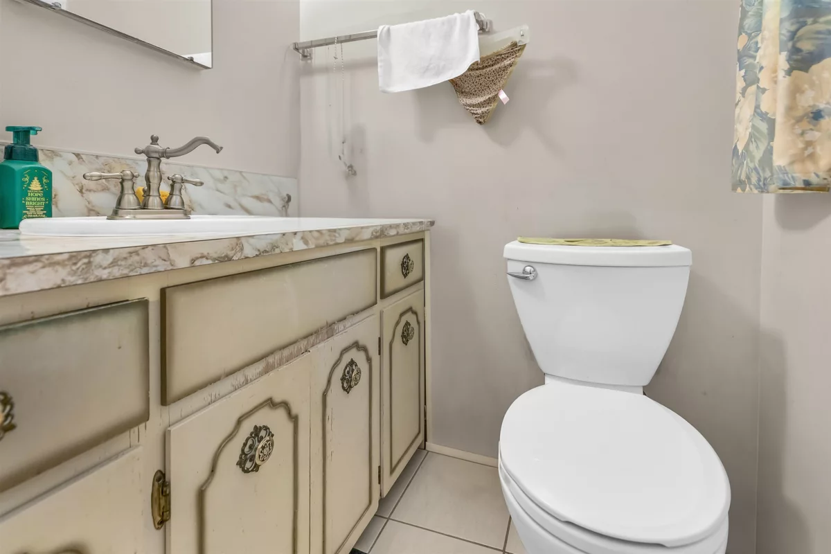 Garage Interior Photo of 1609 Kent Avenue, Port Coquitlam, BC