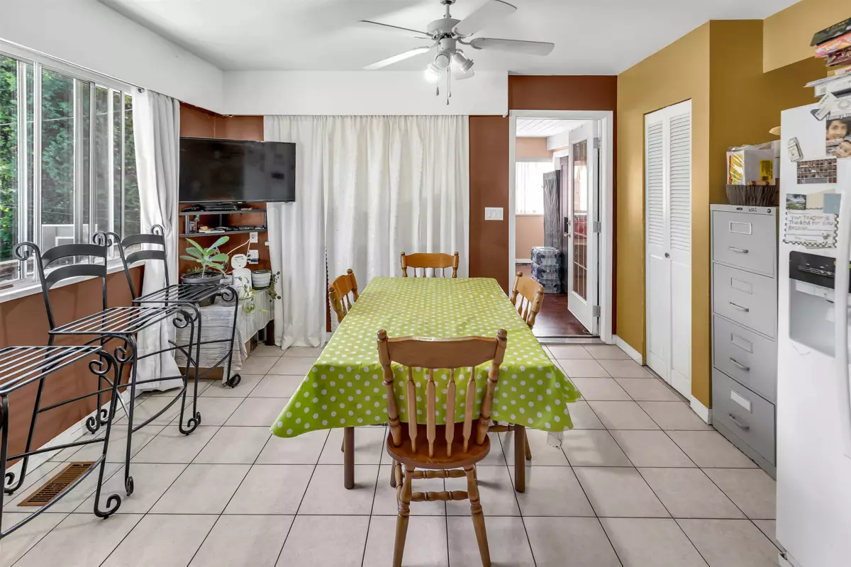 Primary Bedroom Photo of 1609 Kent Avenue, Port Coquitlam, BC