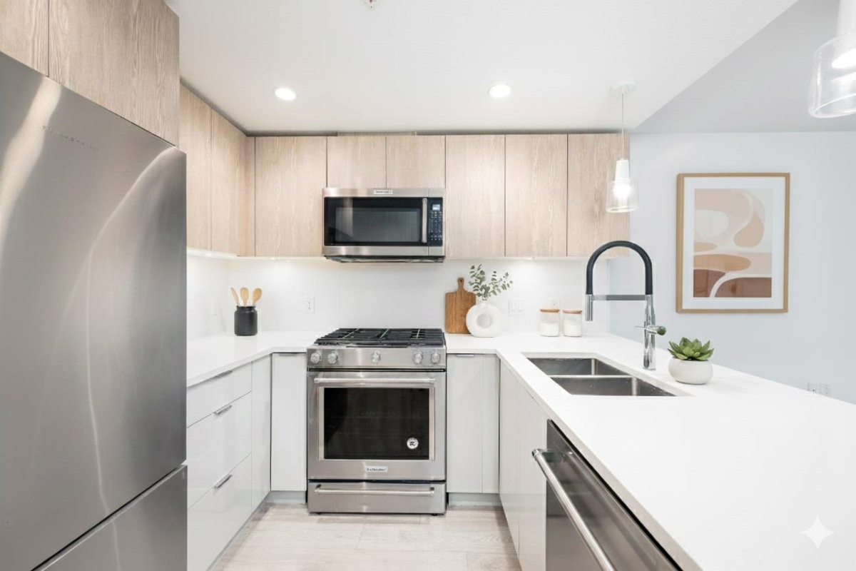 Family Room Photo of 116 108 E 8th Street, North Vancouver, BC