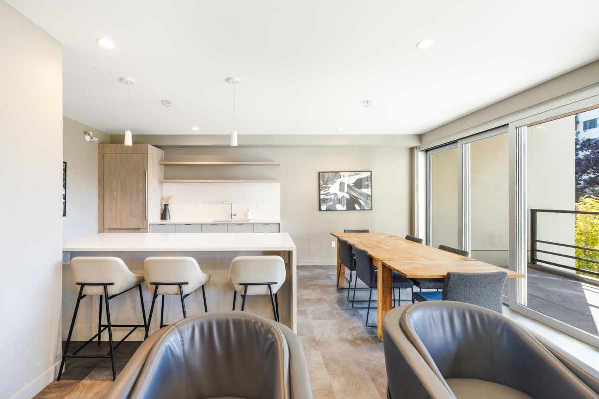 Guest Bathroom Photo of 116 108 E 8th Street, North Vancouver, BC