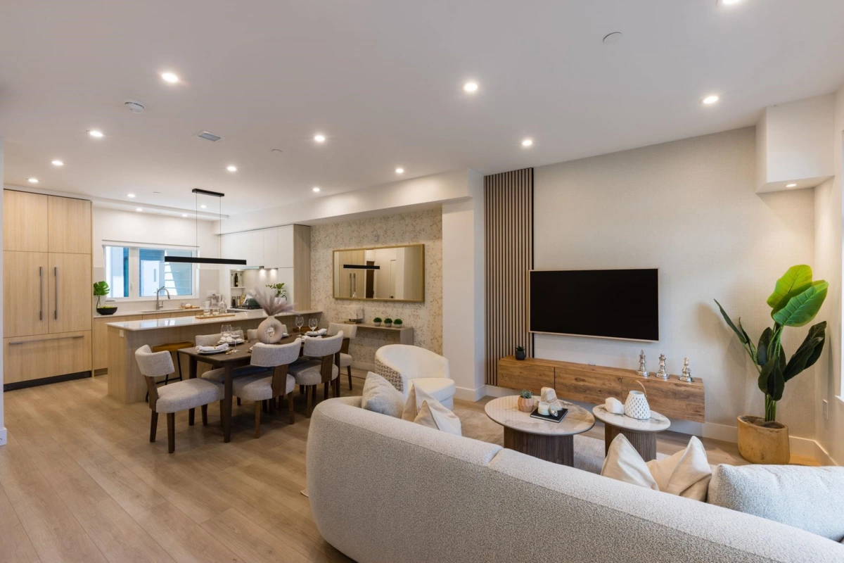 Family Room Photo of 108 342 Mountain Highway, North Vancouver, BC