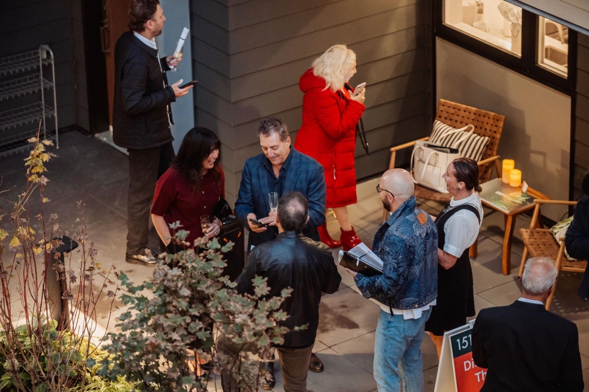 Front Yard Photo of 108 342 Mountain Highway, North Vancouver, BC