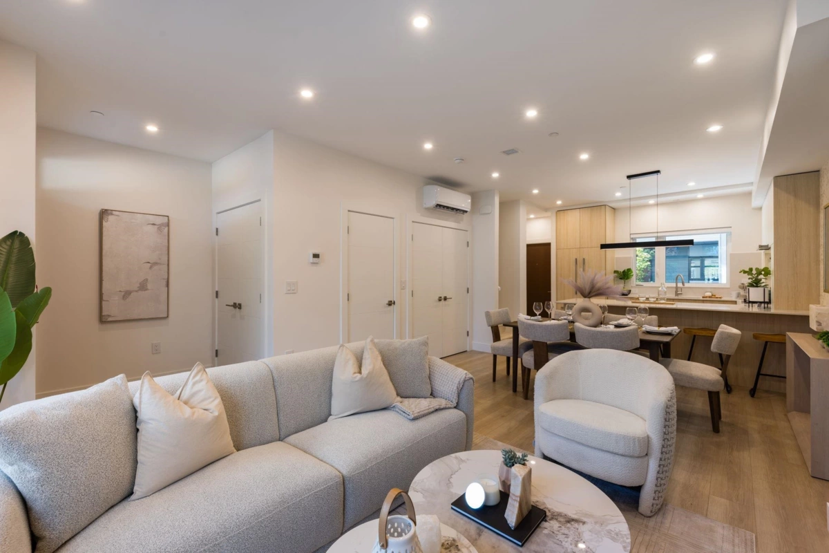 Kitchen Island Photo of 108 342 Mountain Highway, North Vancouver, BC