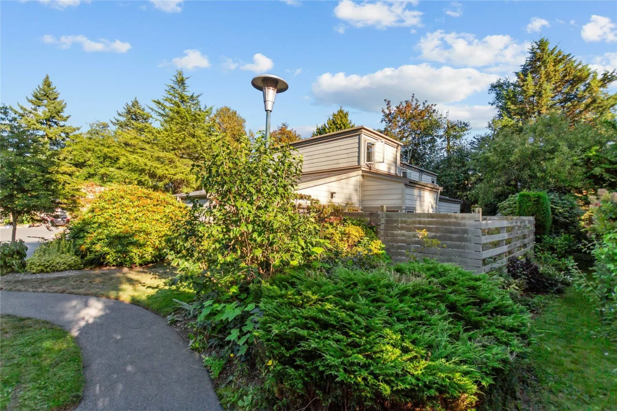 Basement Recreation Room Photo of 7361 Liard Place, Vancouver, BC