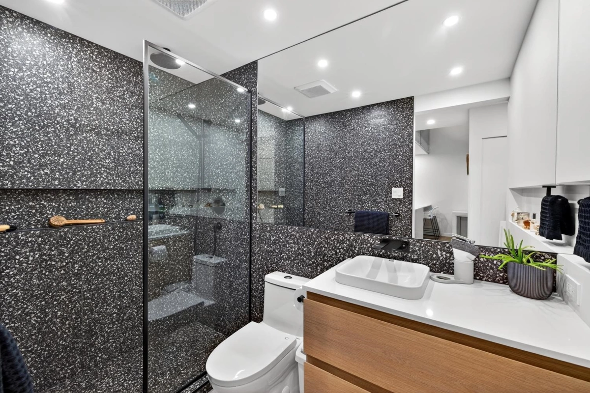 Office / Den Photo of 314 1429 E 4th Avenue, Vancouver, BC