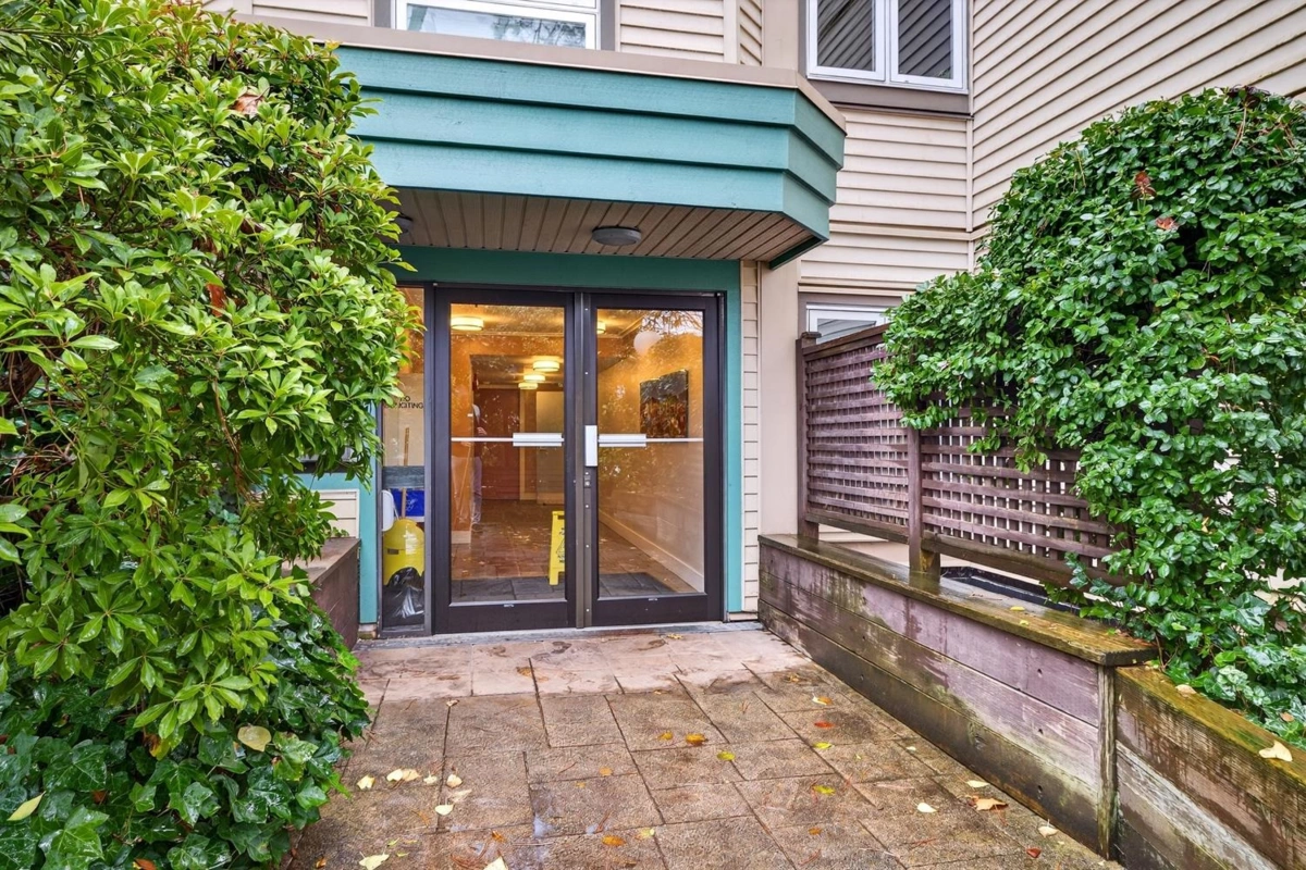 Outdoor Deck Photo of 314 1429 E 4th Avenue, Vancouver, BC