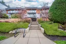 205 215 Mowat Street, New Westminster, BC