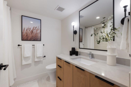 Kitchen Photo of 807 W 38th Avenue, Vancouver, BC