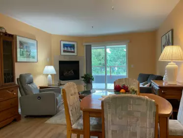 204 8980 Mary Street, Chilliwack, BC, Chilliwack — Apartment/Condo for sale